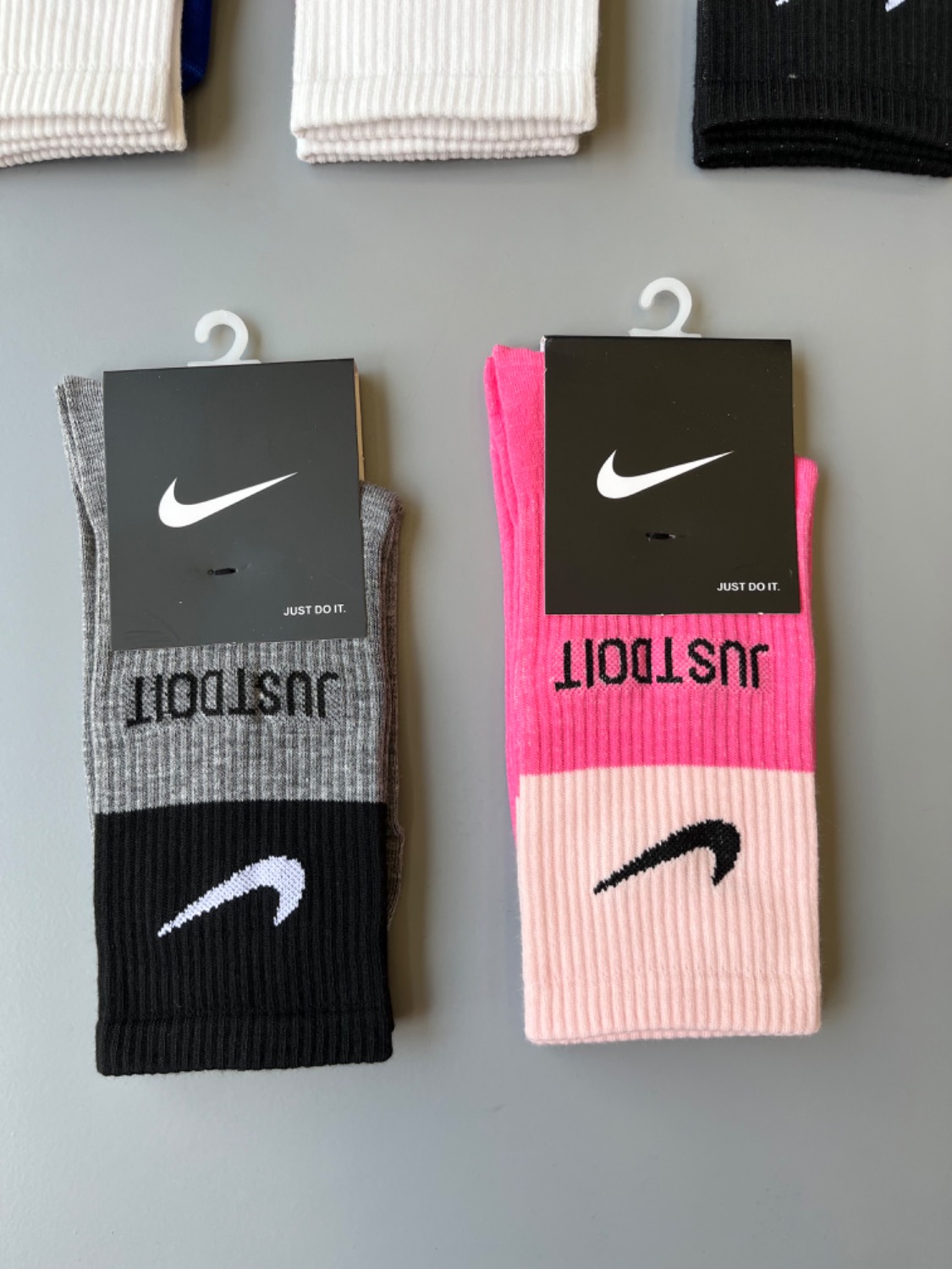 1_جوراب دورنگ NIKE